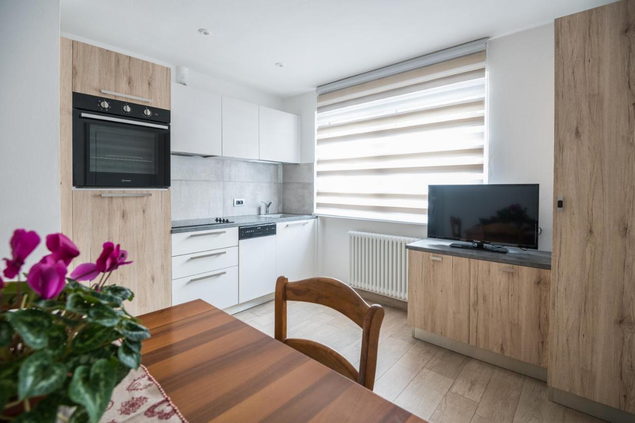 Piccola Cesa Apartments Canazei Exterior photo